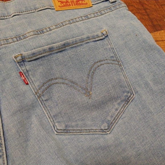 Levi's Light Blue Jean Classic Shorts Sz 31 - Picture 5 of 7